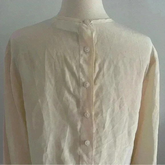 Vintage Liz Claiborne Silk Ivory Blouse Button Down Back Sz 6 - Picture 4 of 8